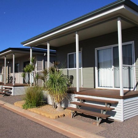 וויאלה The Sundowner Cabin & Tourist Park מראה חיצוני תמונה