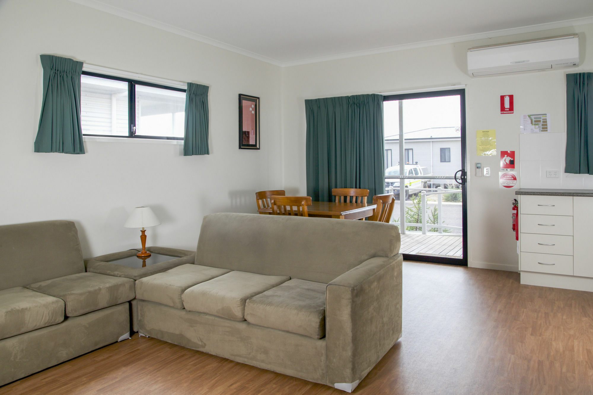 וויאלה The Sundowner Cabin & Tourist Park מראה חיצוני תמונה